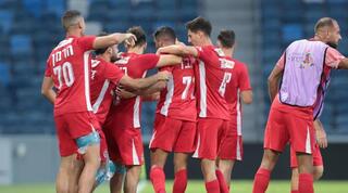 שחקני הפועל חוגגים