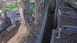 תיעוד פיגוע הדריסה ע"י נהג משאית תושב קלנסווה, בסמוך לבסיס גלילות ברמת השרון