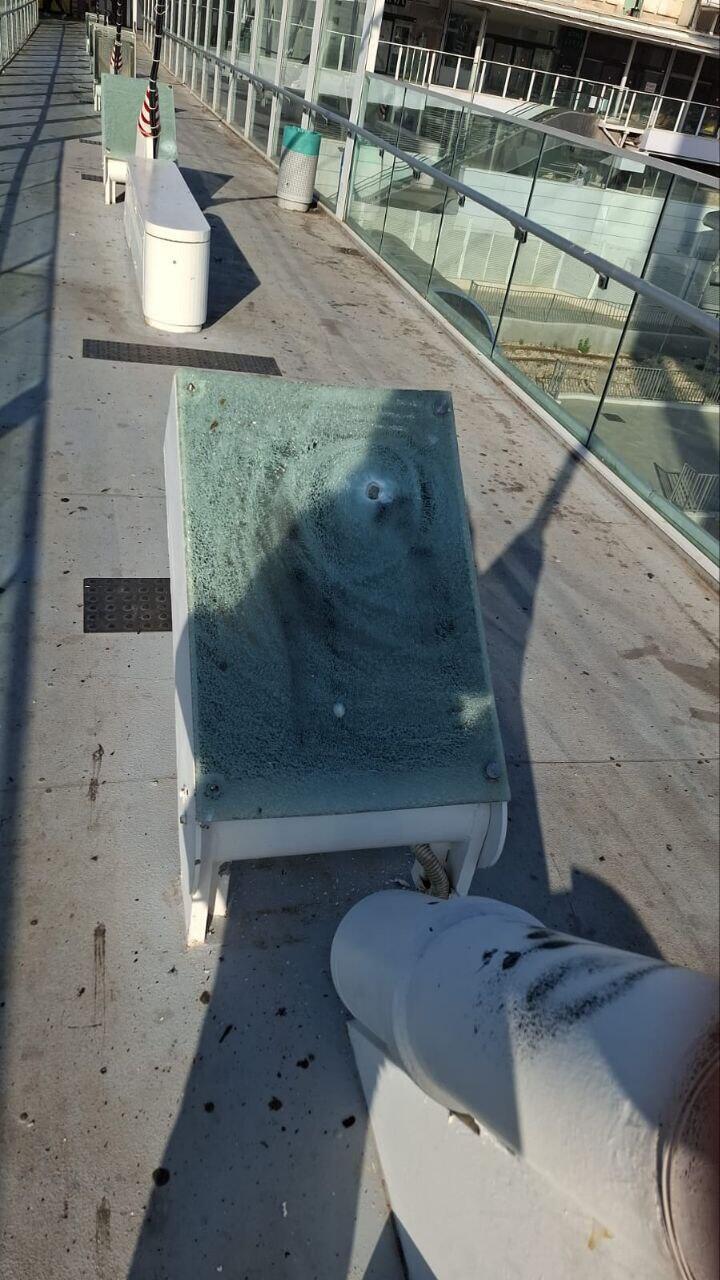 נזקי פיצוץ הכטב"ם מעל גשר בנהריה