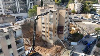 הריסת מבנים ישנים בפרויקט פינוי בינוי ברחוב קוסטה ריקה בירושלים