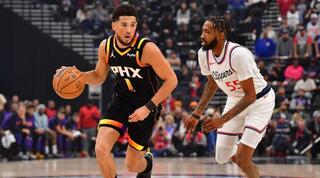 דווין בוקר מול דריק ג'ונס ג'וניור