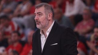 מאמן הפועל ת"א סטפנוס דדאס