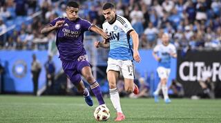 ליאל עבדה בפעולה