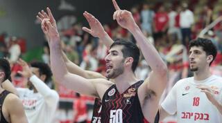 יובל זוסמן חוגג