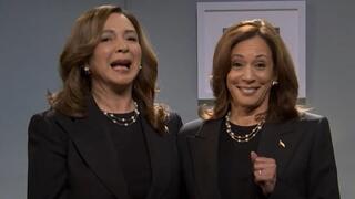 קמלה האריס ומאיה רודולף ב"סאטרדיי נייט לייב"