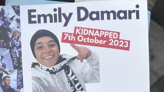 המחווה של אוהדי טוטנהאם לחטופה אמילי דמארי