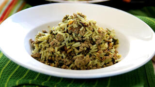 אורז בסמטי עם בשר ותרד 