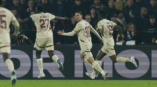 אוסקר גלוך ושחקני רד בול זלצבורג בטירוף