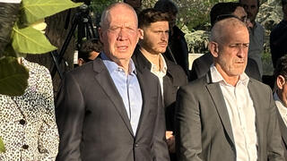 רונן בר ויואב גלנט בטקס לזכרו של יצחק רבין ז"ל בהר הרצל