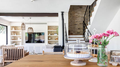 בית כפרי, עיצוב: בטי יעקובסון