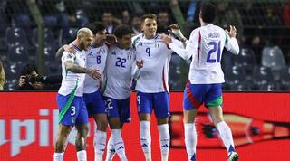 שחקני נבחרת איטליה מאושרים