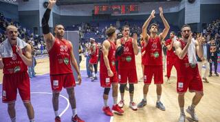 שחקני הפועל תל אביב בסיום