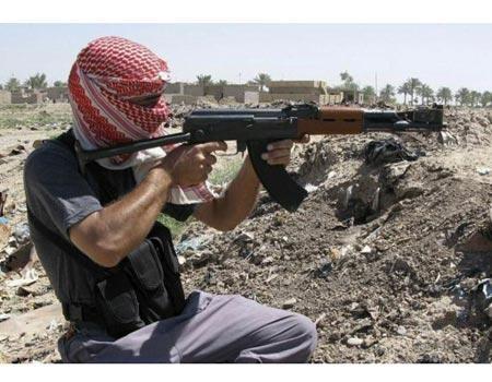 מיליציה סוני עיראק אל-קאעידה (צילום: רויטרס) מיליציה סוני עיראק אל-קאעידה