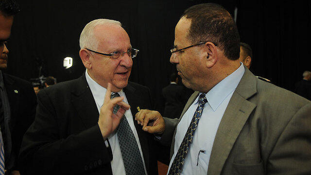 Then-MK Rivlin with Kara (Photo: Yaron Brener) (צילום: ירון ברנר) Then-MK Rivlin with Kara (Photo: Yaron Brener)