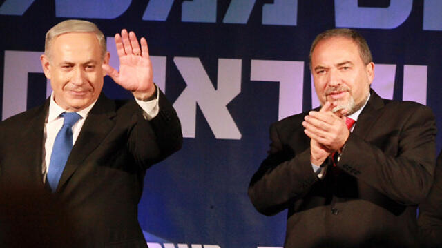Netanyahu and Lieberman (Photo: Motti Kimchi)