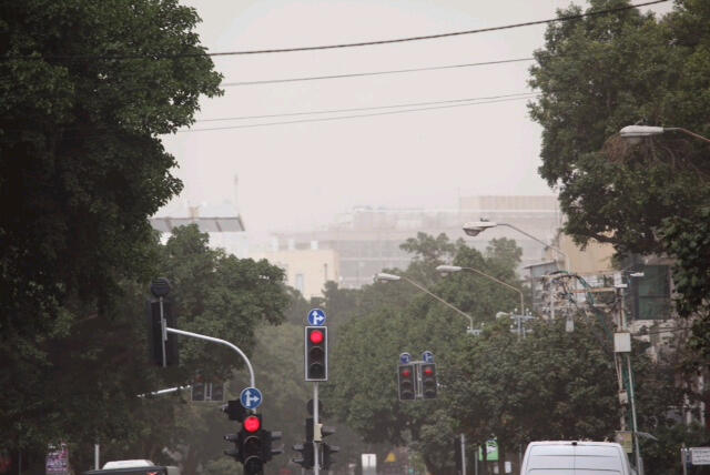 זיהום אוויר בתל אביב