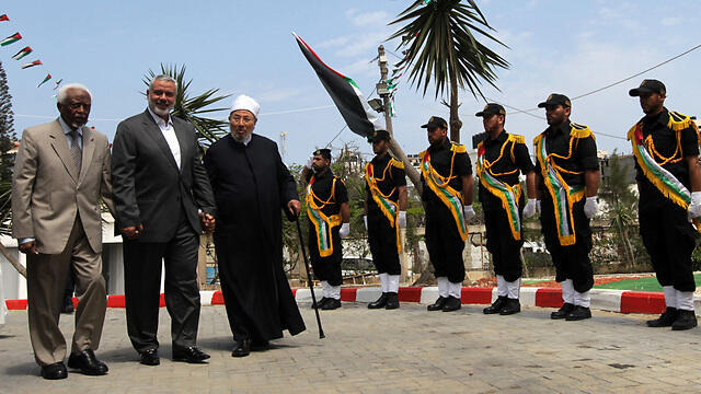 ХАМАС встречал шейха как самого дорогого гостя. Фото: AFP