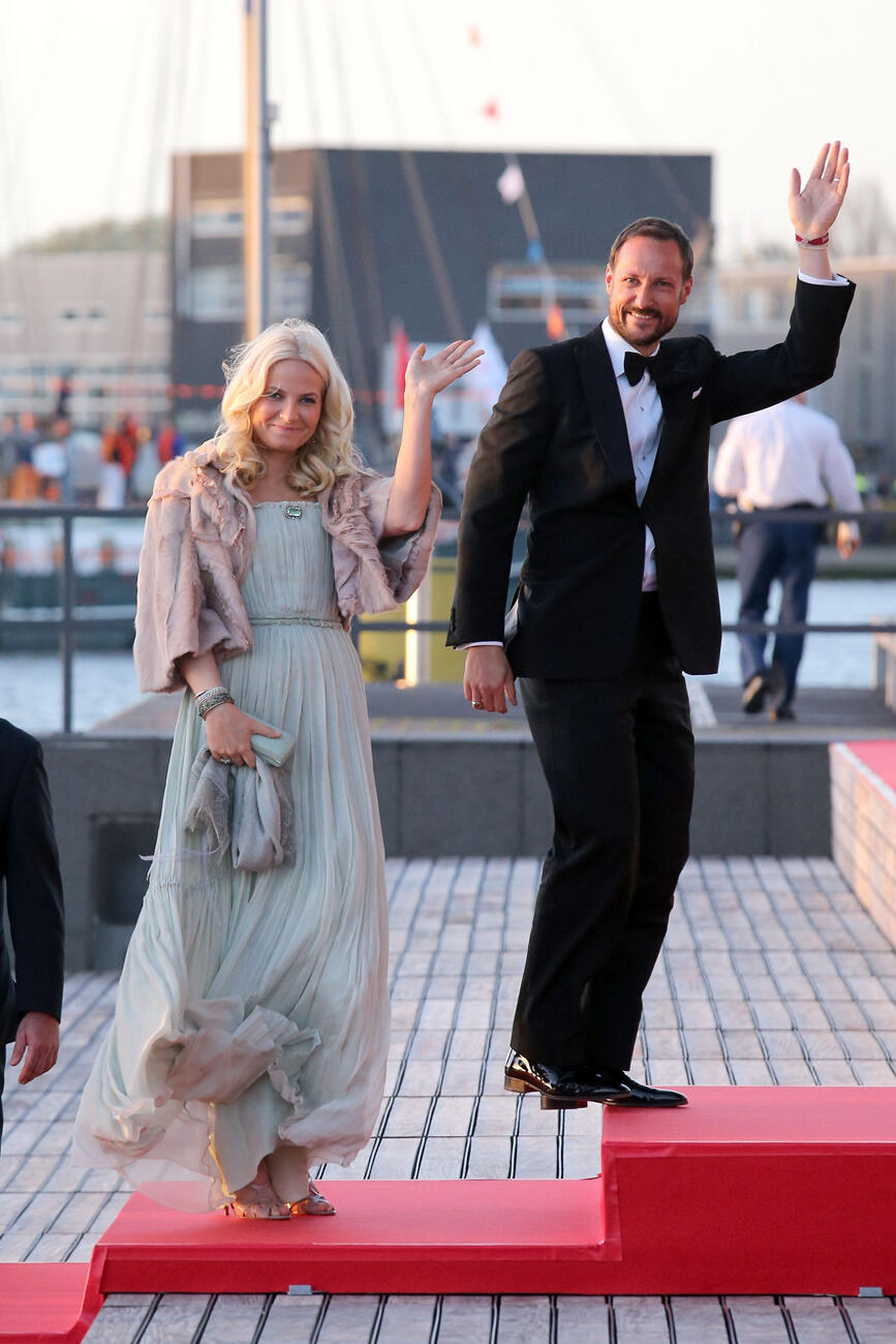 Harald's son, now King Haakon, with his wife Mette-Marit (Photo: Getty Images) Harald's son, now King Haakon, with his wife Mette-Marit
