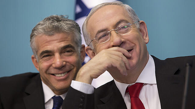 מסיבת עיתונאים בנימין נתניהו יאיר לפיד הפרטת הנמלים