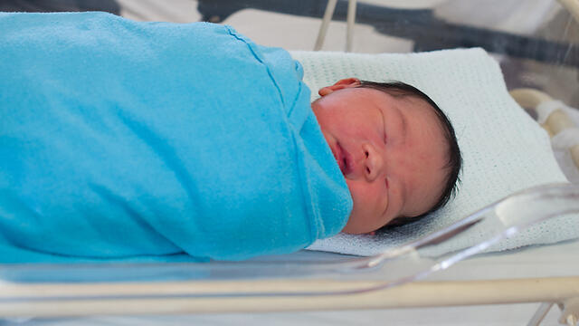 Average age of women giving birth for the first time was 27.6 in 2016