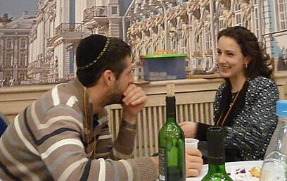 Young St. Petersburg Jews draw closer (Photo: Liron Nagler-Cohen)