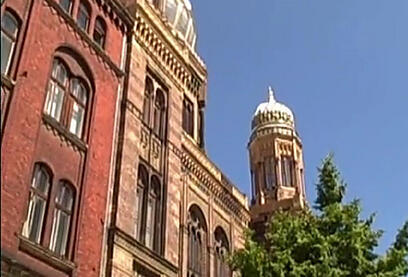 לכתבה! יהדות בית כנסת ברלין בית הכנסת החדש