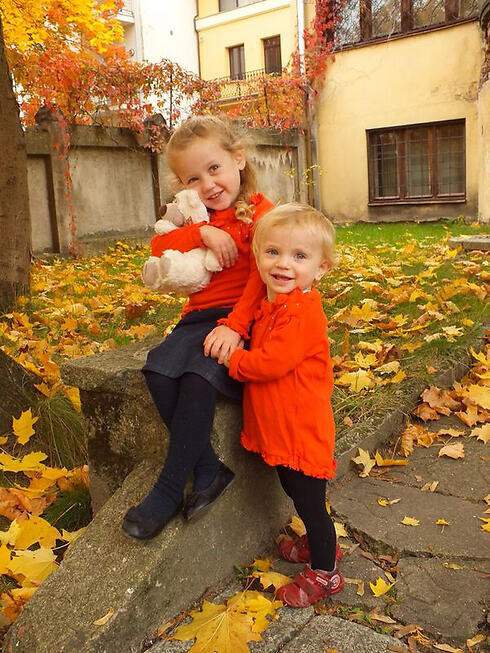 Яэль и Авигайль Гросс. Фото из семейного архива (באדיבות המשפחה ) Яэль и Авигайль Гросс. Фото из семейного архива