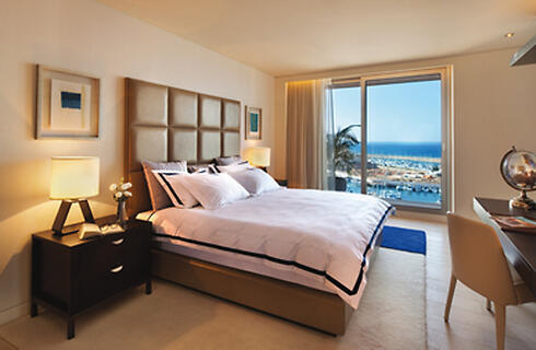 Carlton Hotel in Herzliya (Photo: Assaf Pinchuk)