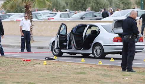 Bullets cover ground at scene of shooting (Photo: Motti Kimchi) (צילום: מוטי קמחי) Bullets cover ground at scene of shooting (Photo: Motti Kimchi)