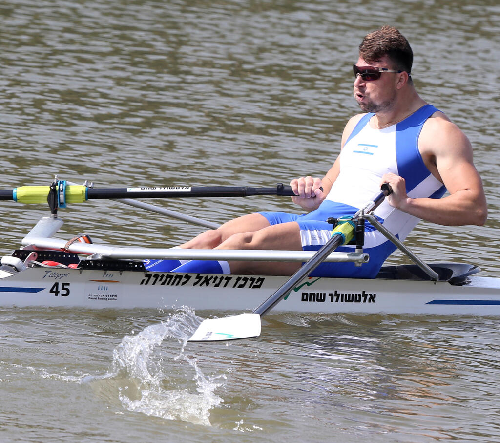 דני פרידמן חתירה