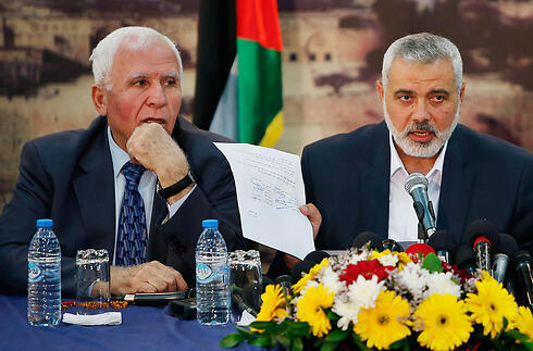 Al-Ahmad and Haniyeh speaking about reconciliation
