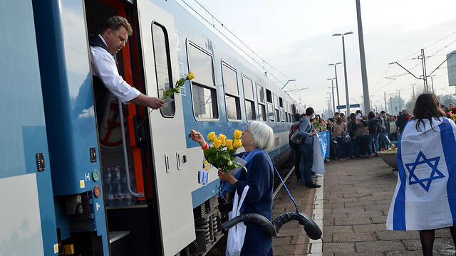 A train for the March of the Living leaving from Hungary to Auschwitz (Photo: Yossi Zeliger)
