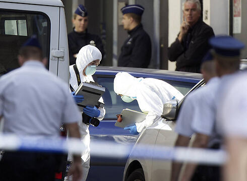 Security forces outside the Jewish Museum in Brussels after the deadly attack (Photo: AFP)