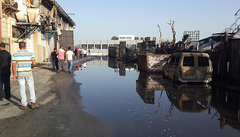 Sderot factory, Sunday morning (Photo: Roee Idan)