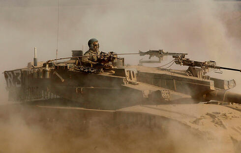 Forces on Gaza border (Photo: Reuters) (צילום: רויטרס) Forces on Gaza border (Photo: Reuters)