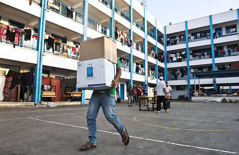 An UNRWA facility. Israel said it now supported gradual defunding of the agency (צילום: AFP) An UNRWA facility. Israel said it now supported gradual defunding of the agency