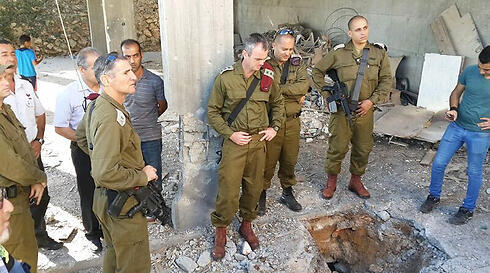 IDF commanders at scene (Photo: Ahiya Raved)