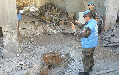 UNIFIL forces at site of rocket hit (Photo: Ahiya Raved)