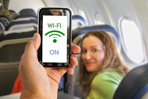 וויפי מטוס WIFI במטוס רשת אלחוטית מטוסים