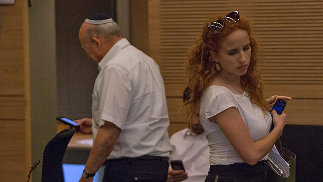 MK Stav Shaffr (right) and Finance Committee Chairman Nissan Slomiansky. (Photo: Ohad Zwigenberg)