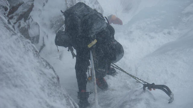 Надав Бен-Йегуда во время восхожденияnullnull Надав Бен-Йегуда во время восхождения