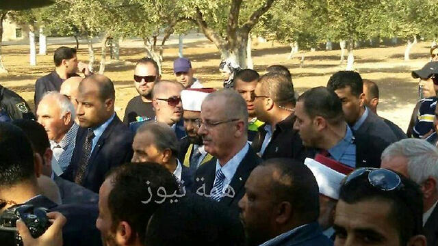 לכתבה בלבד! חמדאללה ב הר הביתnullnull לכתבה בלבד! חמדאללה ב הר הבית