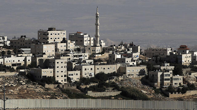 The Shuafat refugee camp. ‘United Jerusalem’ exists only in the government’s imagination (Photo: AFP) (צילום: AFP) The Shuafat refugee camp. ‘United Jerusalem’ exists only in the government’s imagination (Photo: AFP)