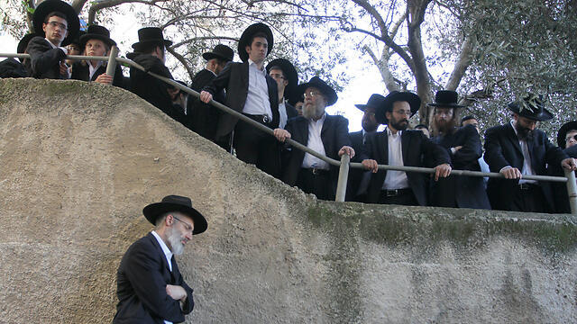 Funeral of Rabbi Moshe Twersky (Photo: Ido Erez) (צילום: עידו ארז) Funeral of Rabbi Moshe Twersky (Photo: Ido Erez)