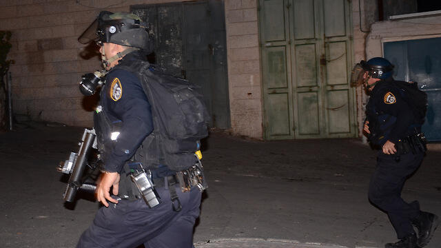 Israeli Police forces clash with rioters in East Jerusalem. (Photo: Mohammed Shinawi)