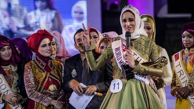 Fatma won a gold dinar and a trip to Mecca (Photo: Getty Images) (צילום: Getty Images ) Fatma won a gold dinar and a trip to Mecca (Photo: Getty Images)