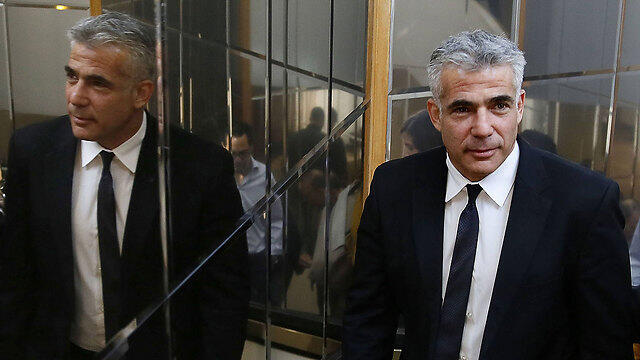 Ex-Finance Minsiter Lapid (Photo: AFP)