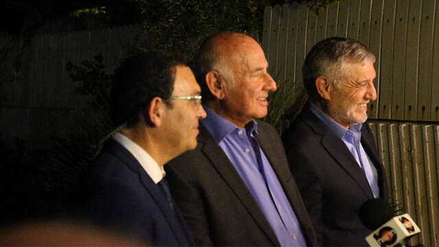 Yesh Atid ministers Piron, Peri, and Cohen (Photo: Motti Kimchi) (צילום: מוטי קמחי) Yesh Atid ministers Piron, Peri, and Cohen (Photo: Motti Kimchi)