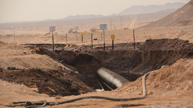 The pipeline from Ashkelon to Eilat (Photo: Meir Ohayon) 
