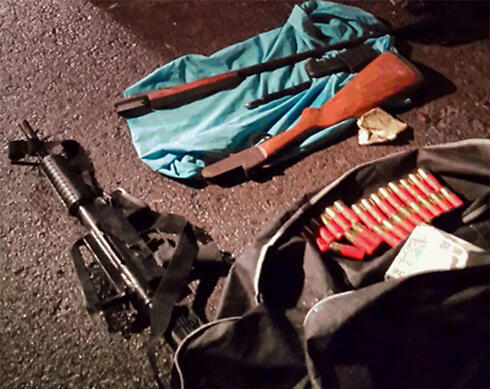 Weapons siezed in a previous Shin Bet arrestnullnull Weapons siezed in a previous Shin Bet arrest